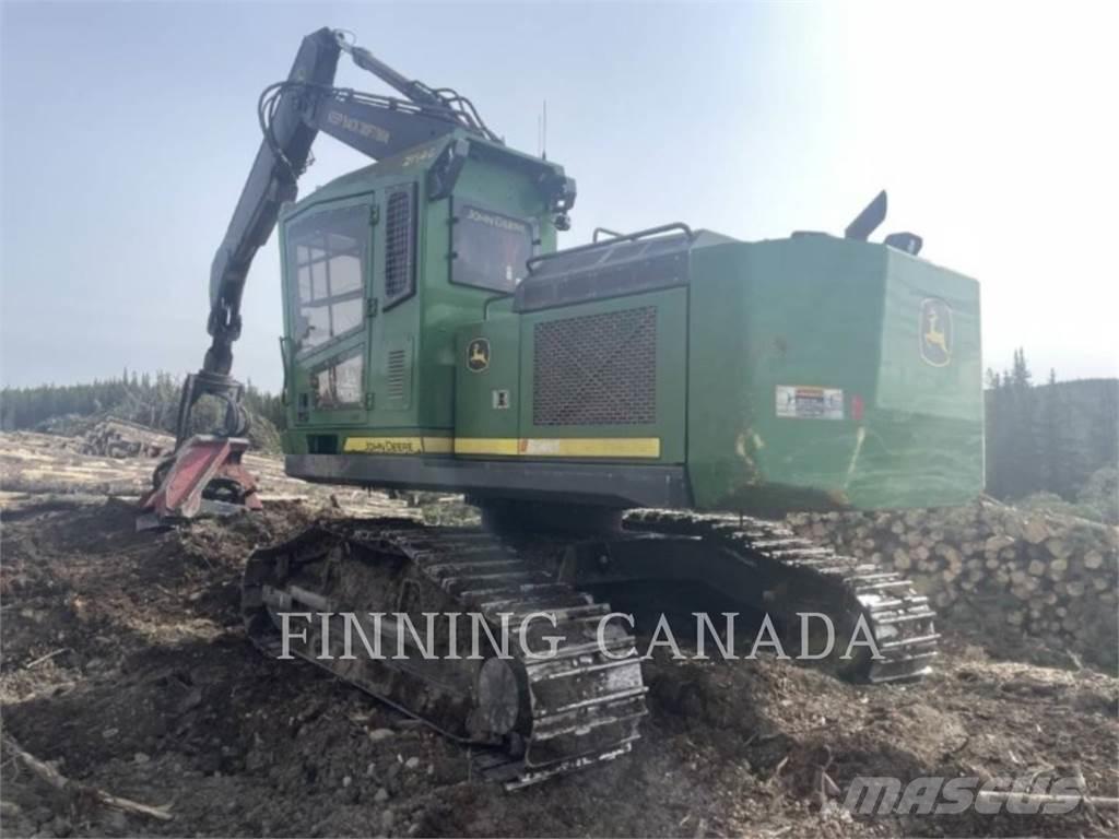 John Deere 2154G Excavators