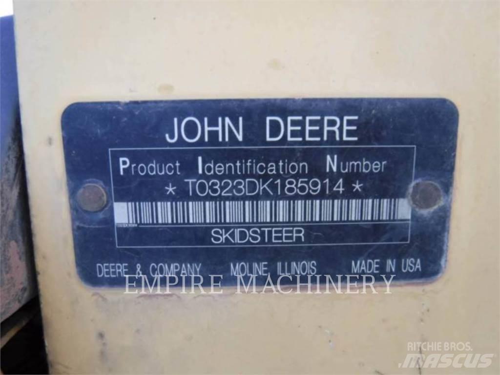 John Deere 323D Skid steer loaders