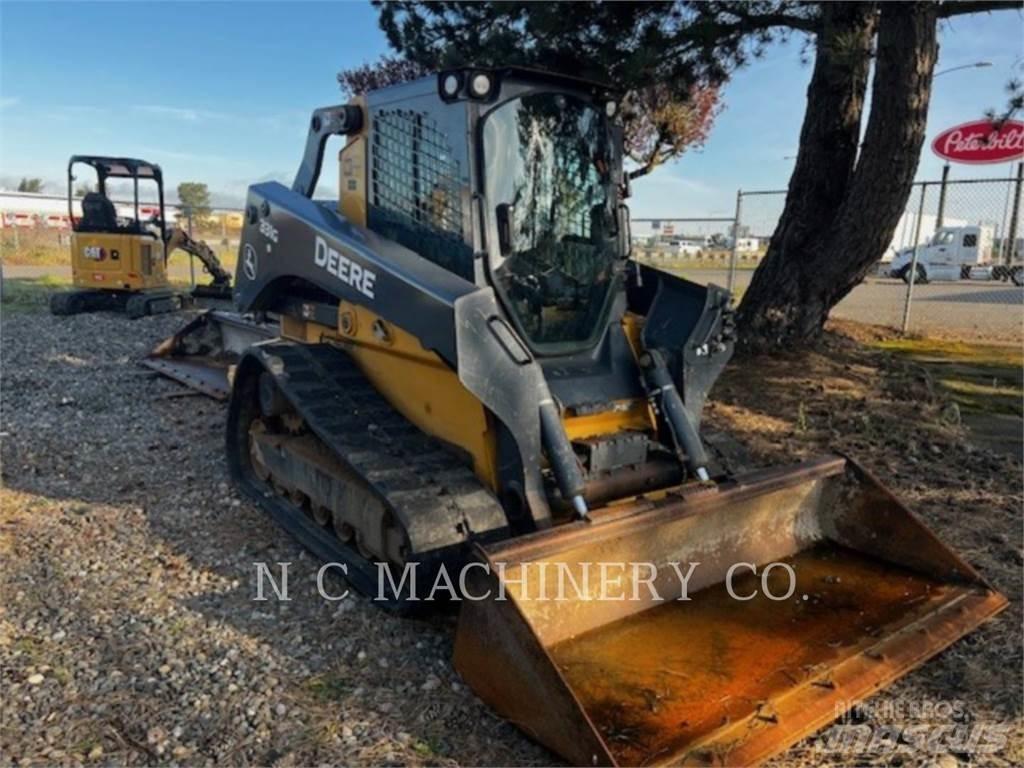 John Deere 331G Skid steer loaders