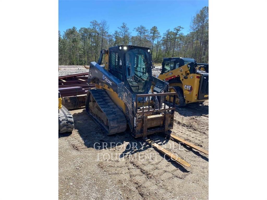 John Deere 333G Crawler loaders