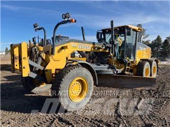John Deere 872GP Graders
