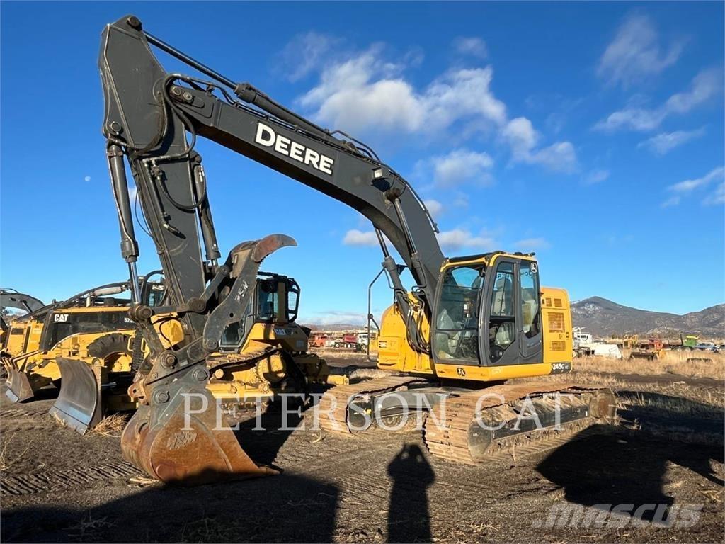 John Deere & CO. 245GLC Crawler excavators