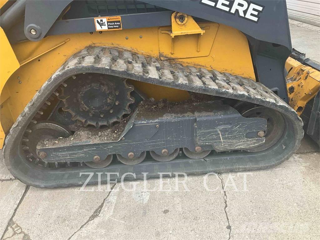 John Deere & CO. 317G Crawler loaders