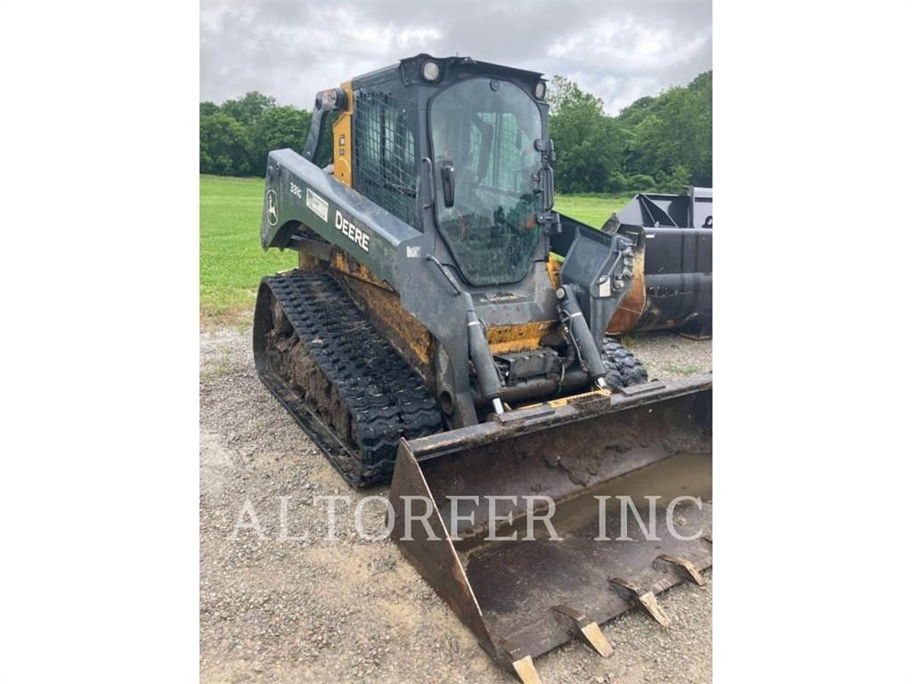 John Deere & CO. 331G Skid steer loaders