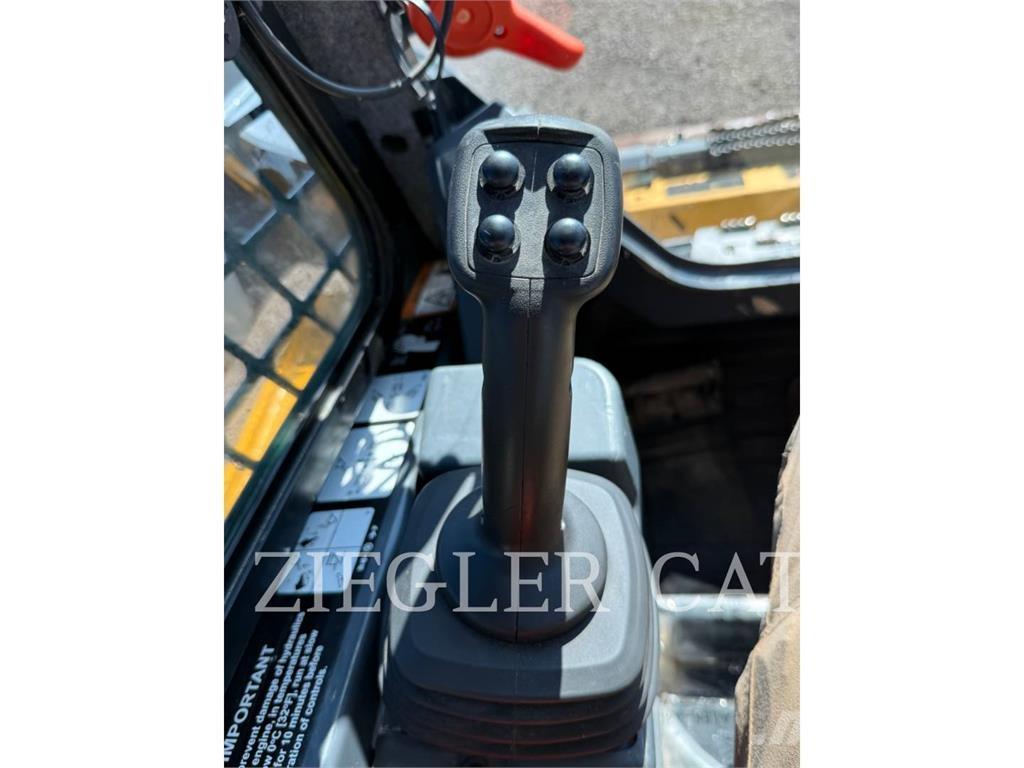 John Deere & CO. 333G Crawler loaders