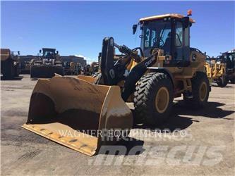 John Deere & CO. 544P Wheel loaders