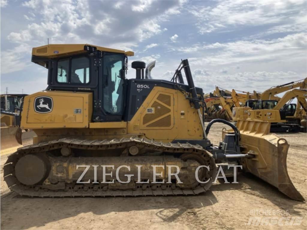 John Deere & CO. 850LWLT Crawler dozers