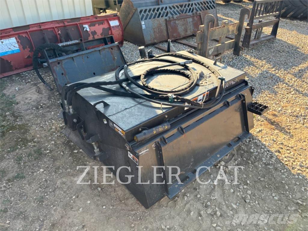 John Deere & CO. BR60C Articulated boom lifts