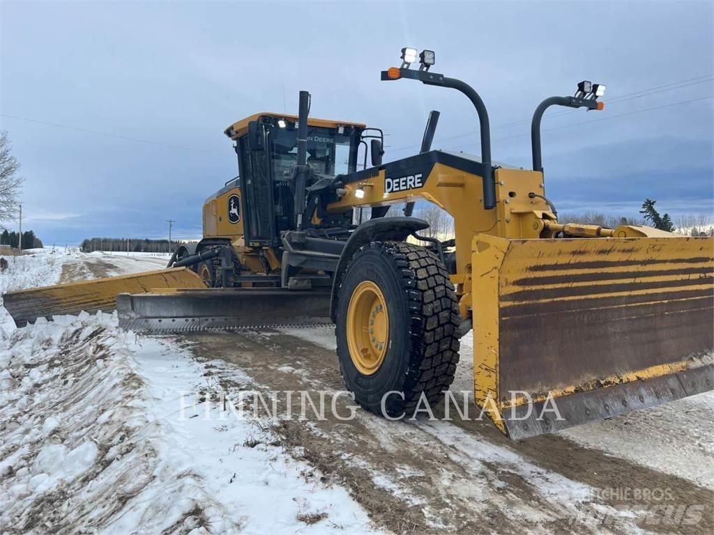 John Deere DER772GP Graders
