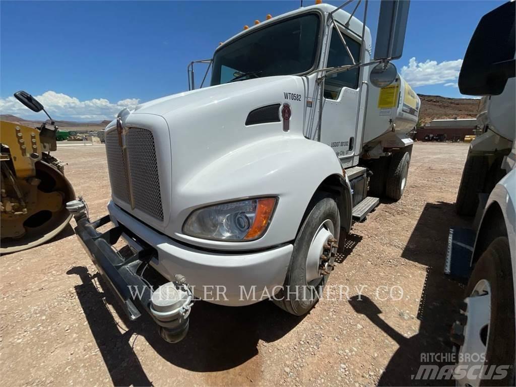 Kenworth WT2000 A Tanker trucks