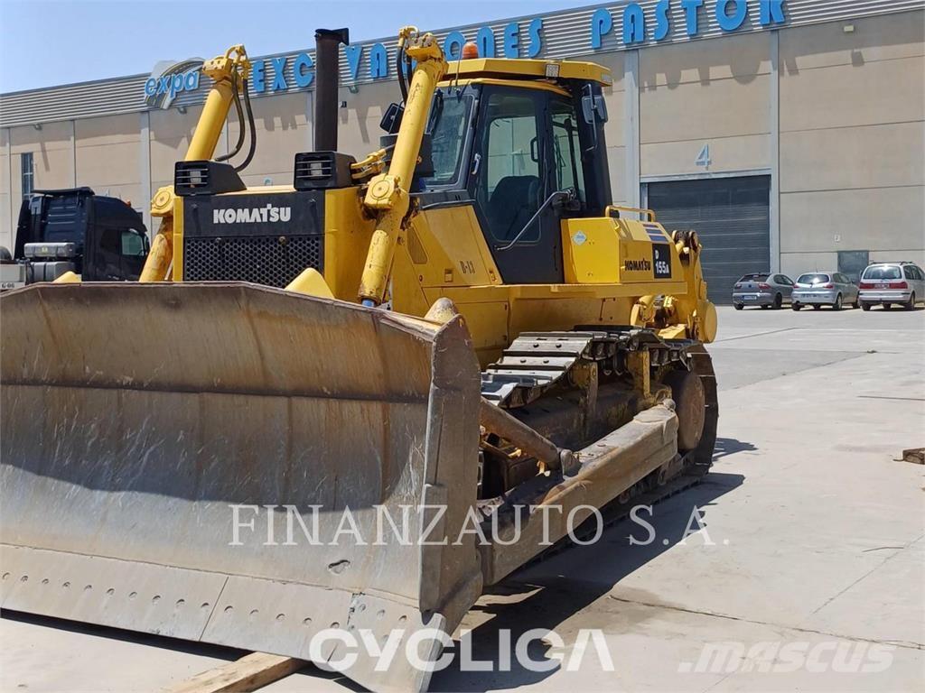 Komatsu D155 Crawler dozers