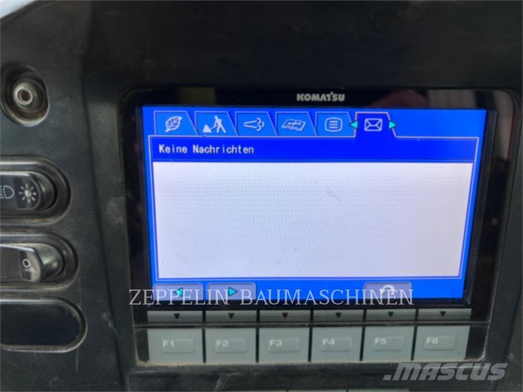 Komatsu D61PX Crawler dozers