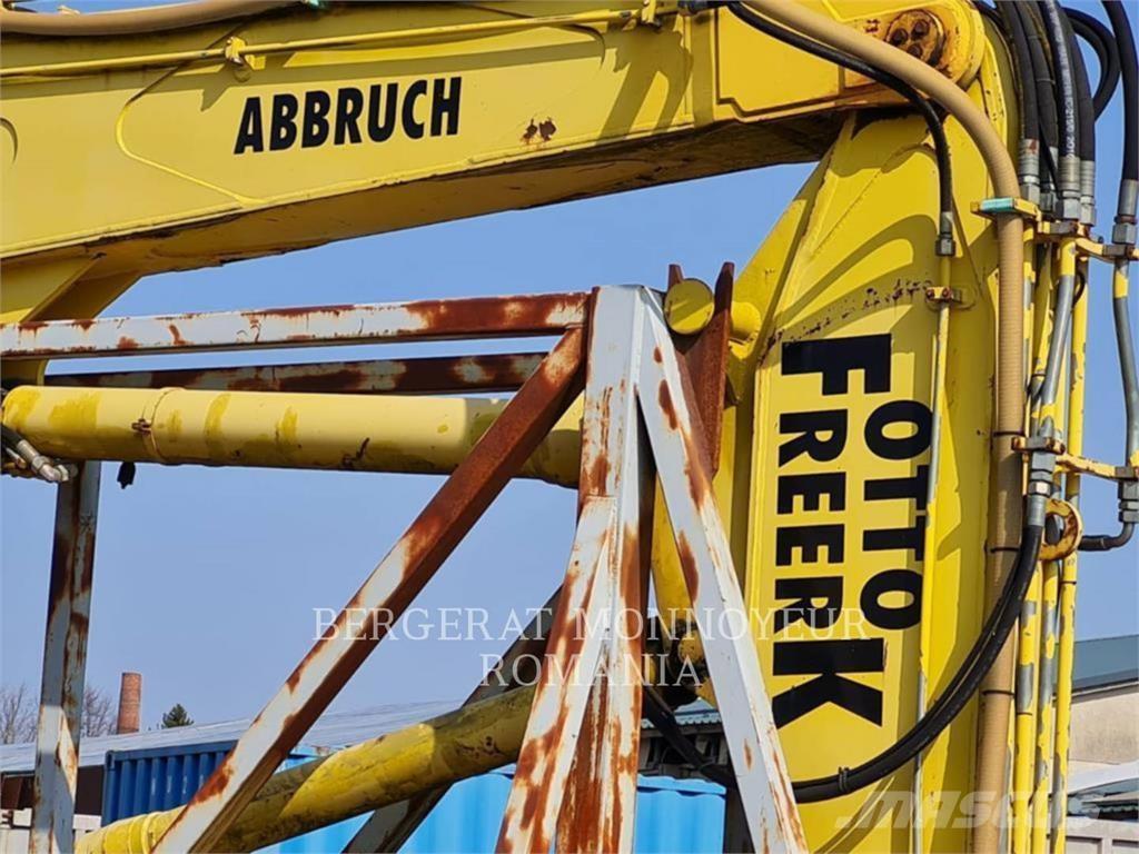 Komatsu PC450LCD-6K Crawler excavators