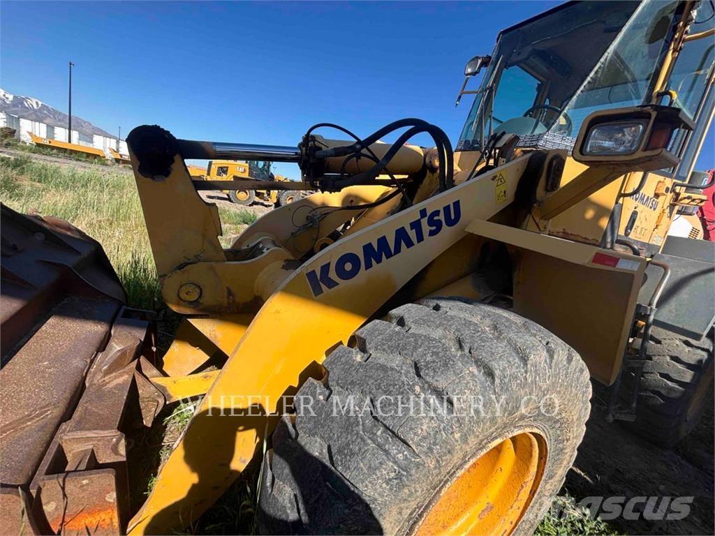 Komatsu WA250-5L Wheel loaders