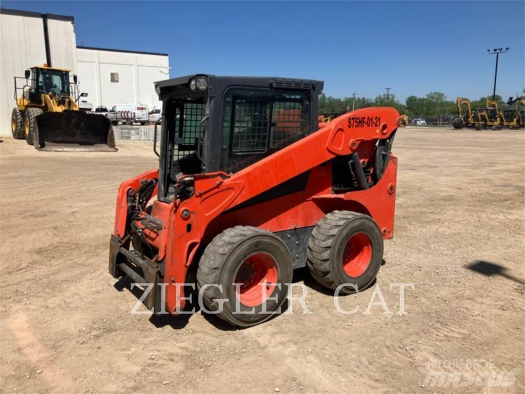 Kubota SSV75 Skid steer loaders