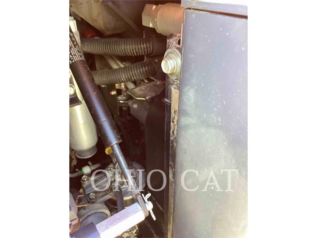 Kubota SVL75-2 Skid steer loaders