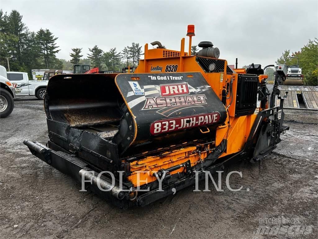 LeeBoy 8520 Asphalt pavers