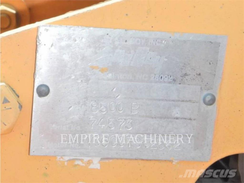 LeeBoy L8500B Asphalt pavers