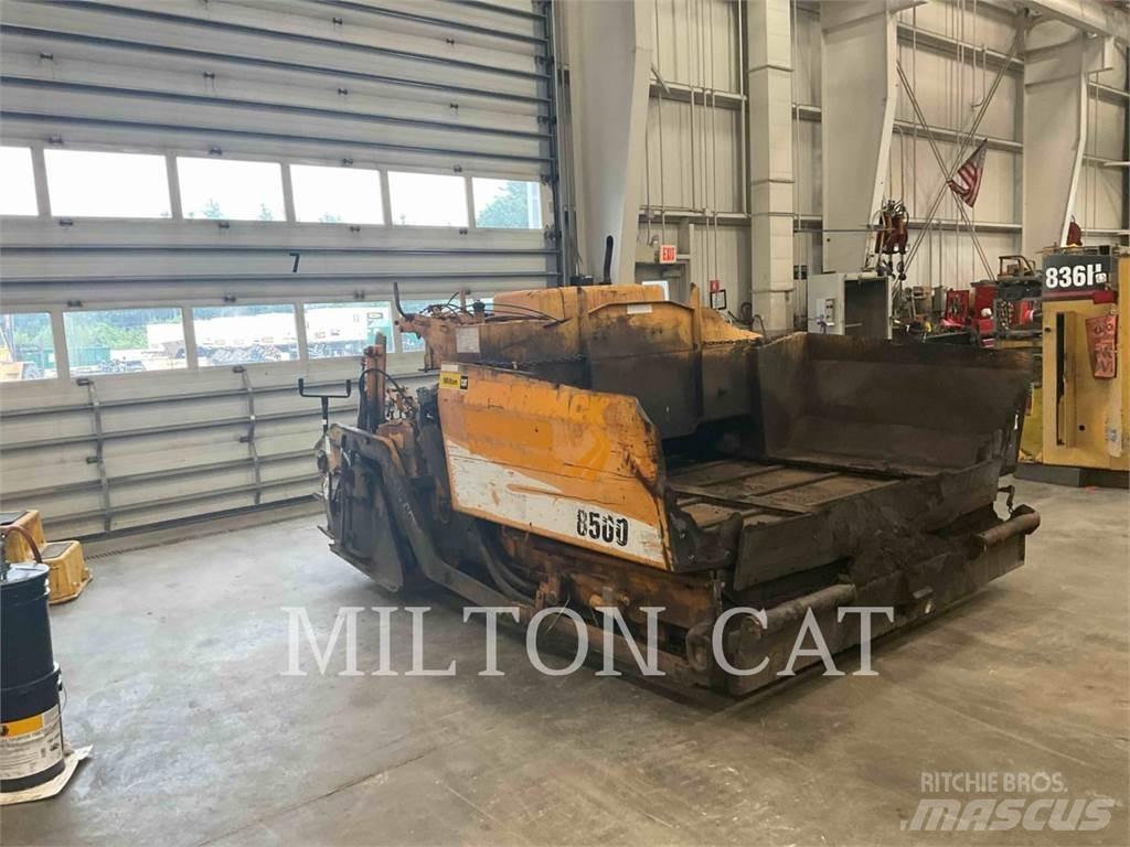 LeeBoy L8500T Asphalt pavers