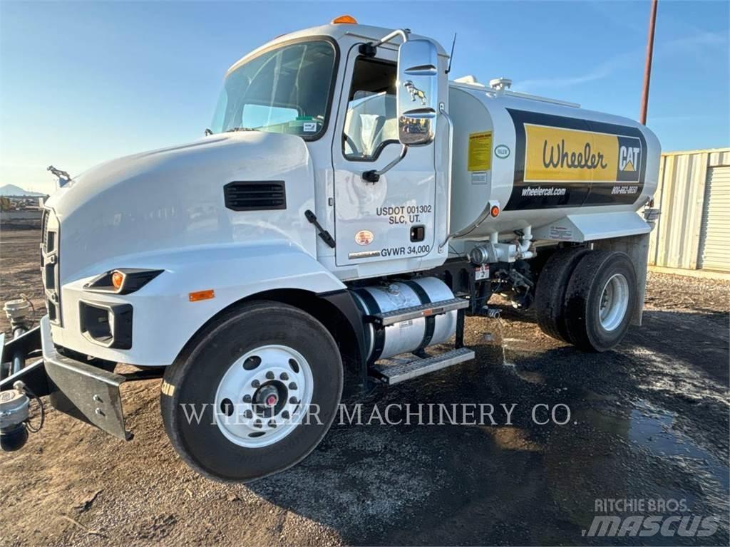 Mack WT2000 A Tanker trucks