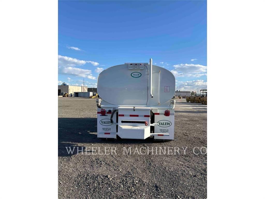 Mack WT2000 A Tanker trucks