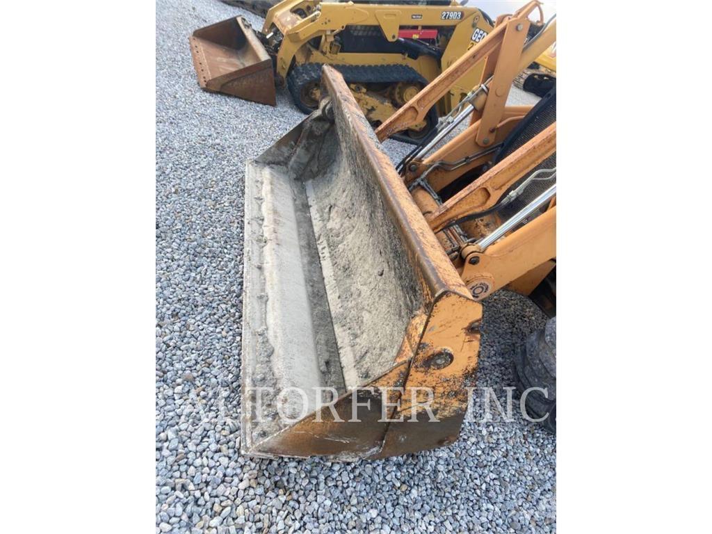 New Holland 590SM Backhoe loaders