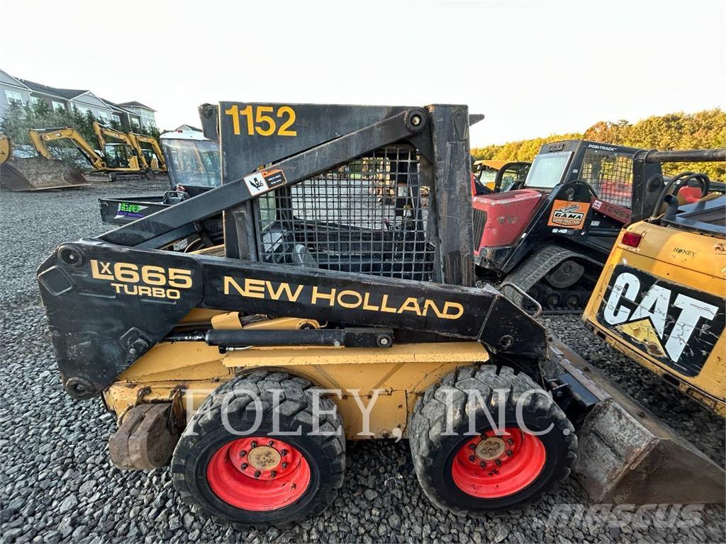 New Holland LX665 Skid steer loaders