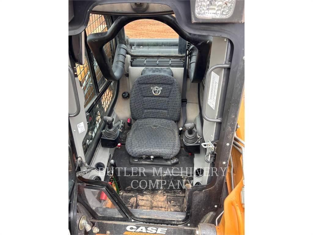 New Holland TV370B Crawler loaders