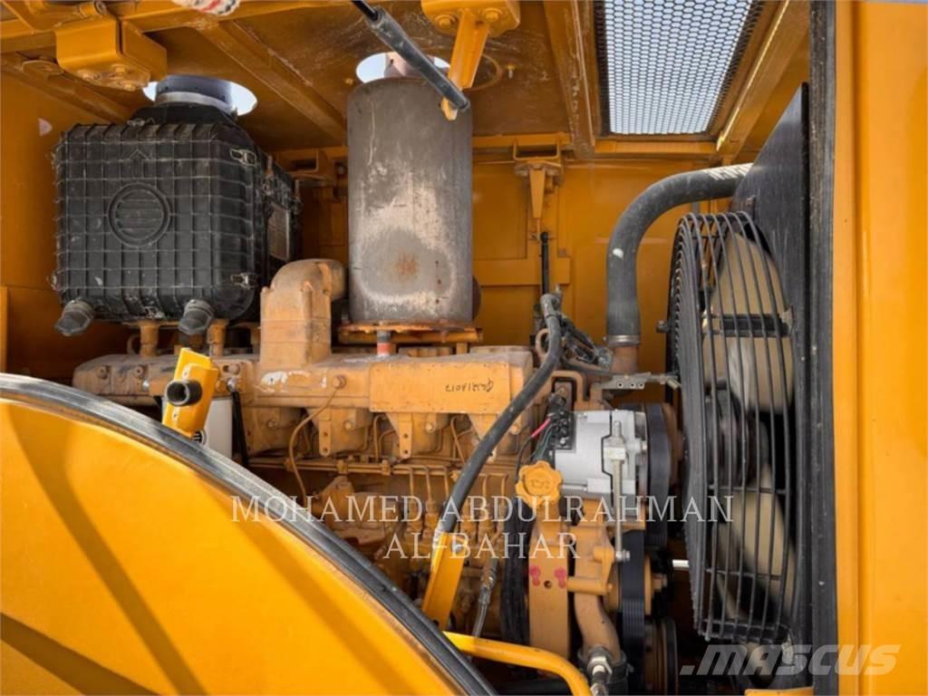 SEM MACHINERY SEM660D Wheel loaders