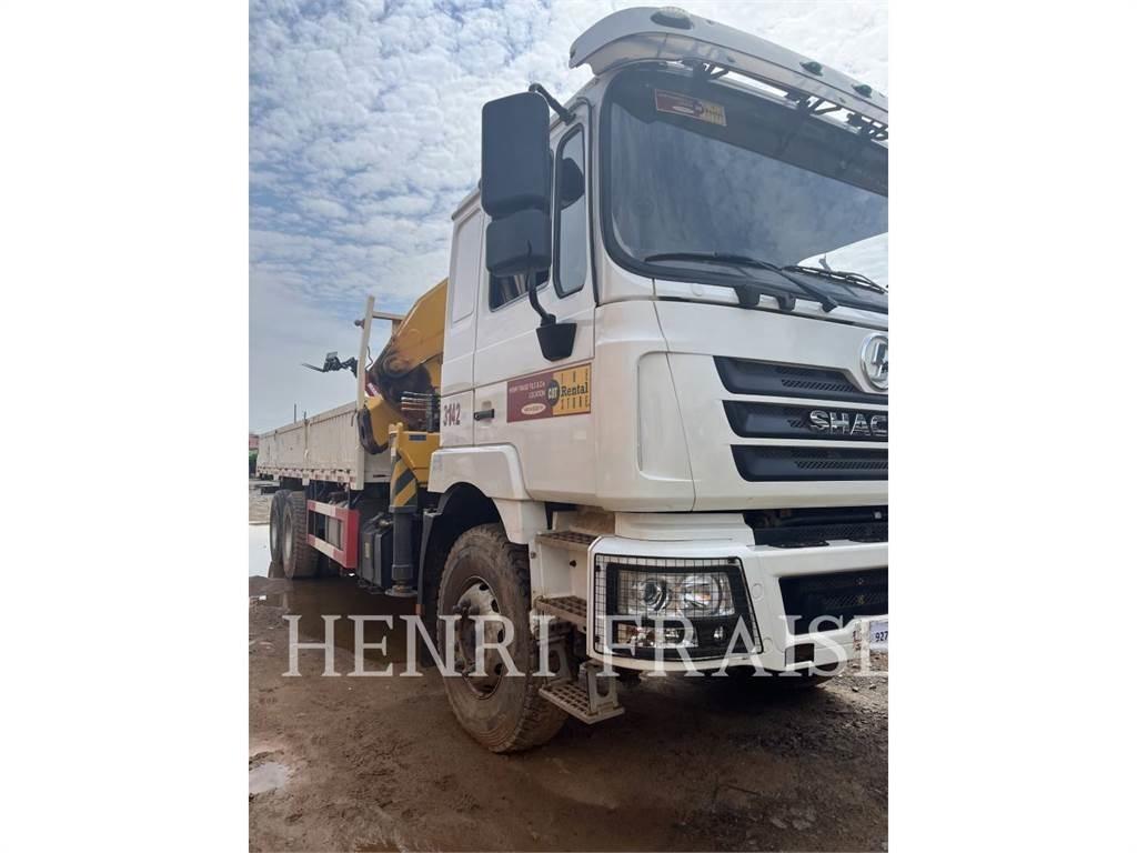 Shacman CAMION GRUE 12T All terrain cranes