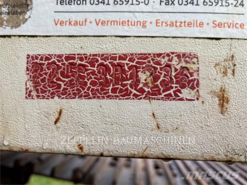 Terex TC225LC Crawler excavators