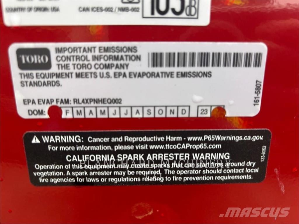 Toro TX-427 Skid steer loaders