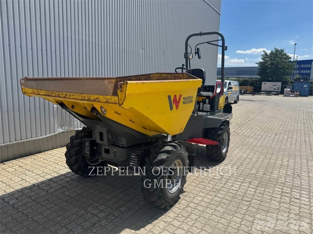 Wacker DW 40 Tipper trucks