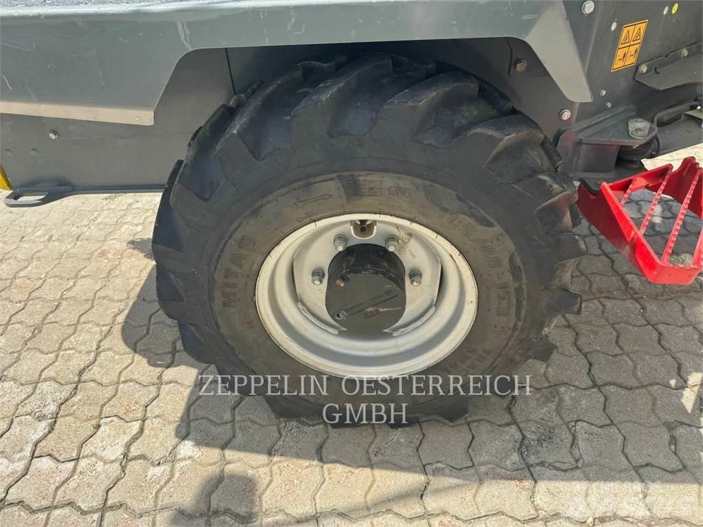 Wacker DW 40 Tipper trucks