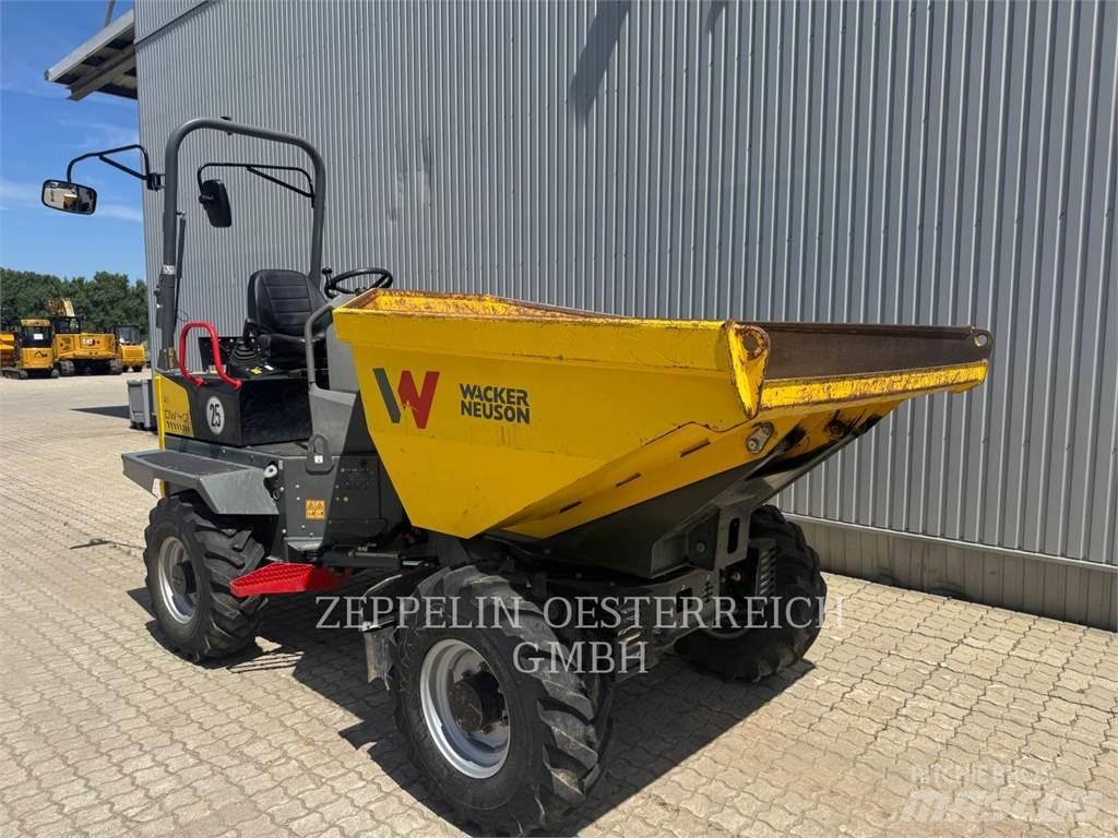 Wacker DW 40 Tipper trucks