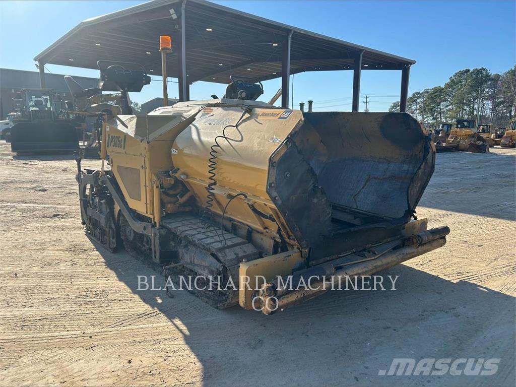 Weiler P385C Asphalt pavers