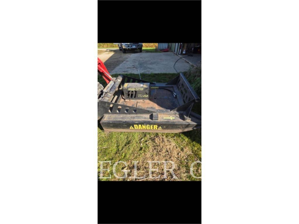 Wildcat BRUSH CUTTER 72 Pasture mowers and toppers