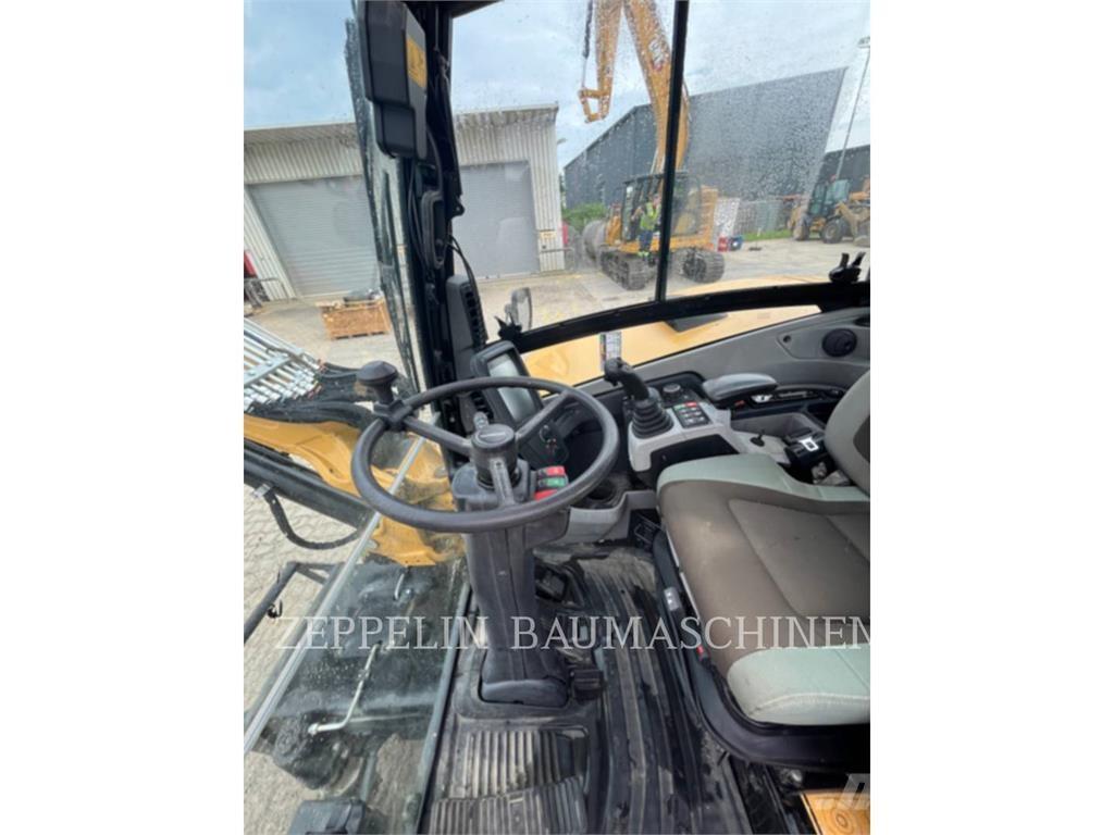Zeppelin ZM70 Wheeled excavators