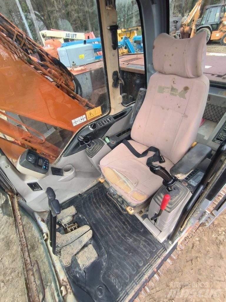 Fiat-Kobelco E 135 Crawler excavators