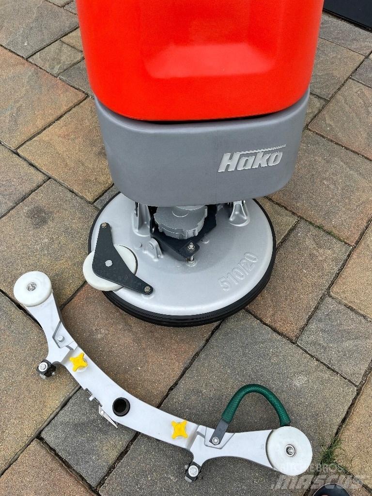 Hako B45 CL Scrubber dryers