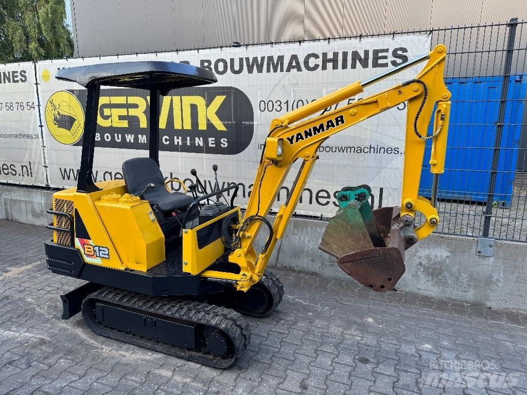 Yanmar B12 Mini excavators < 7t (Mini diggers)