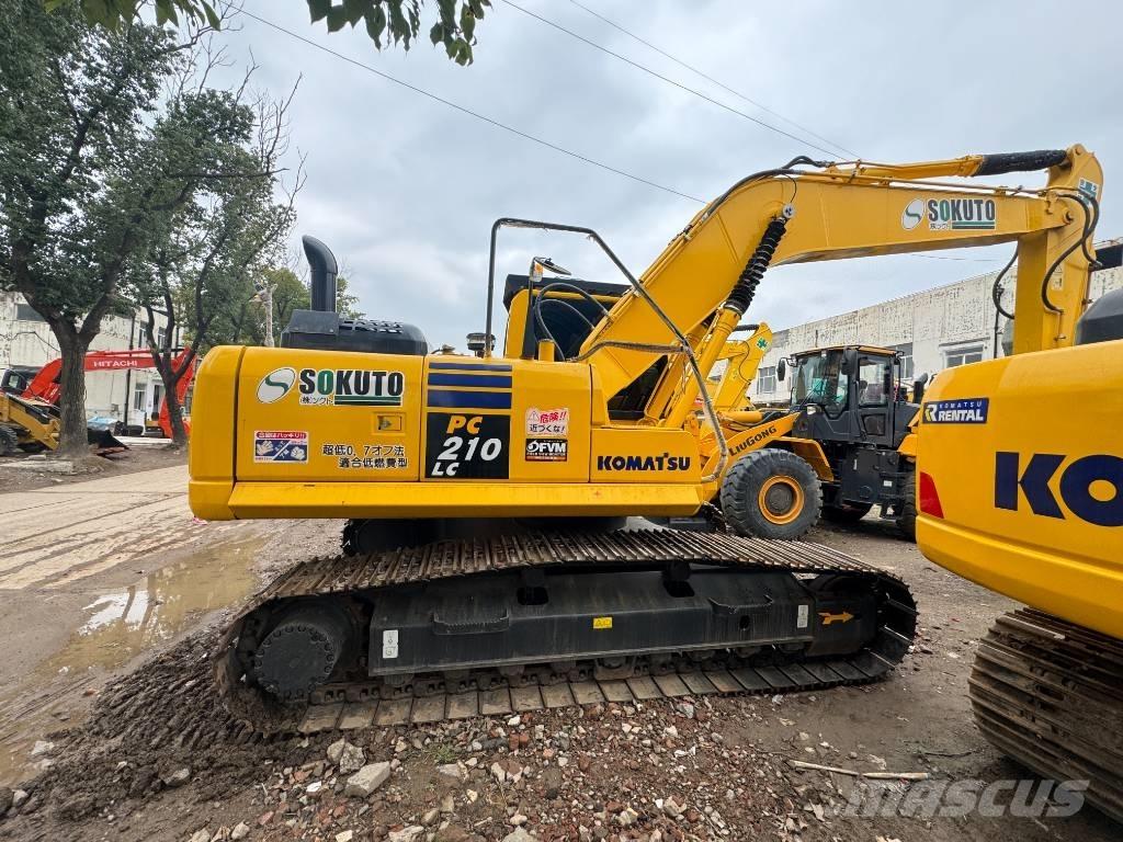 Komatsu PC 210 LCD-8 Crawler excavators