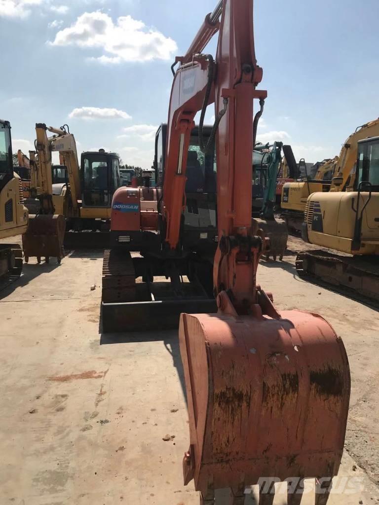 Doosan DX60 Crawler excavators