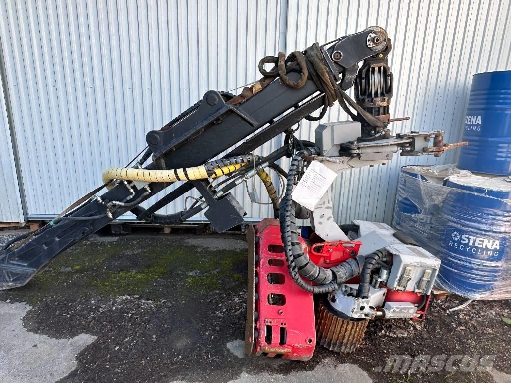 Log Max 4000T Harvester heads