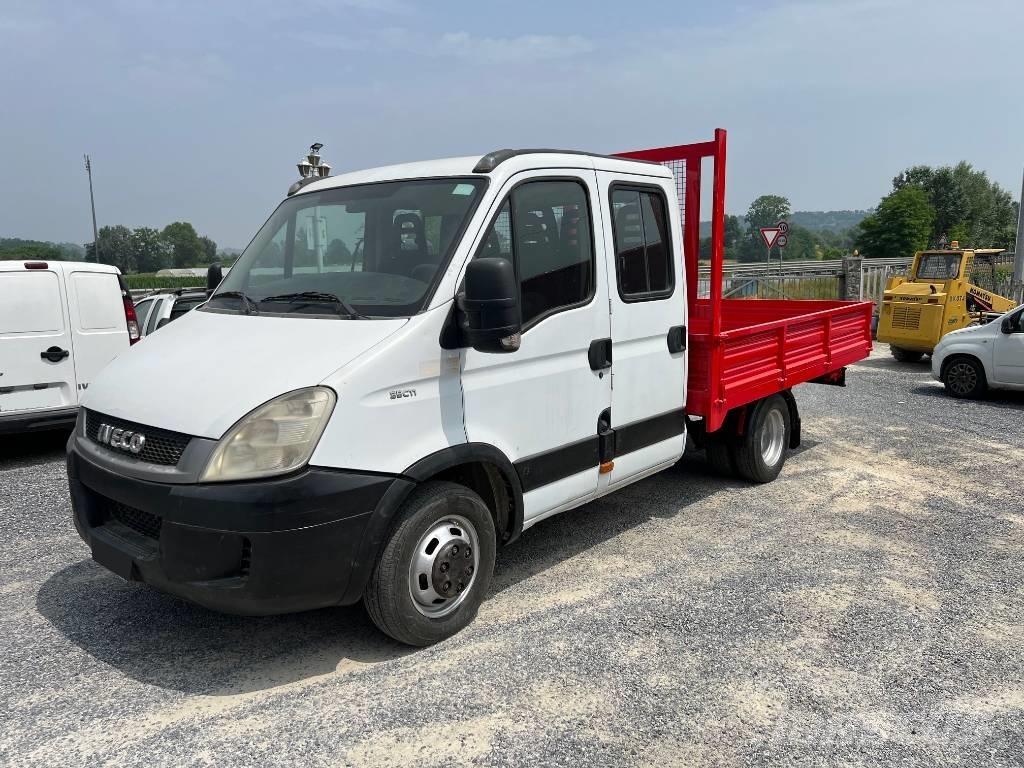 Iveco Daily 35-110 Box body trucks
