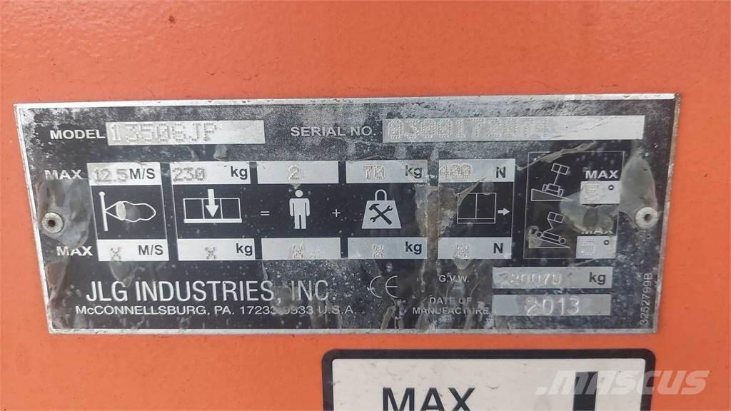 JLG 1350SJP Telescopic boom lifts