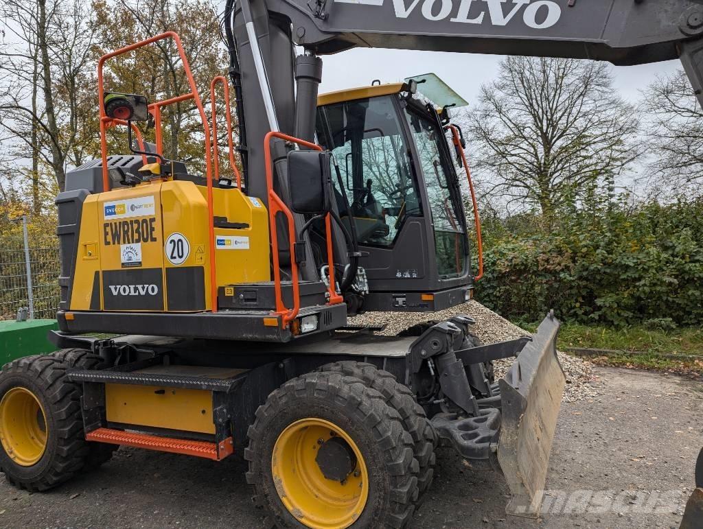 Volvo EWR 130 Wheeled excavators