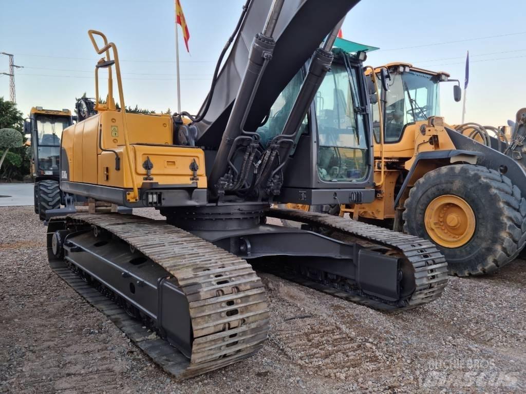 Volvo EC 240 C Crawler excavators