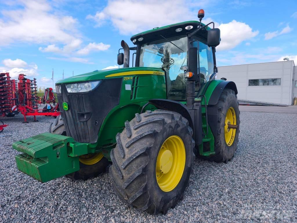 John Deere 7230 R Tractors