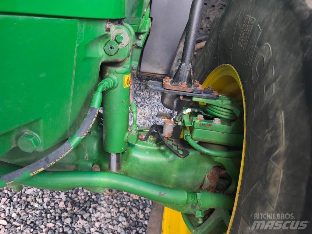 John Deere 7230 R Tractors
